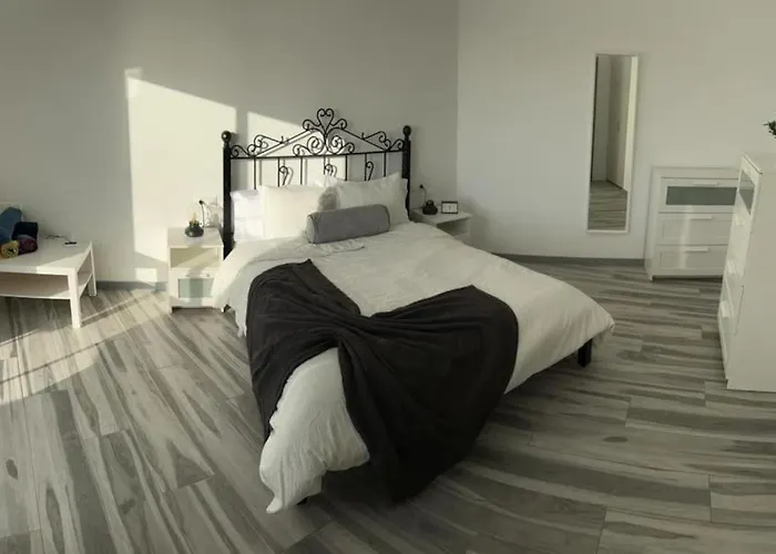 Casa Emerita, Great Views, Private, Relax, Wi-fi Apartman *